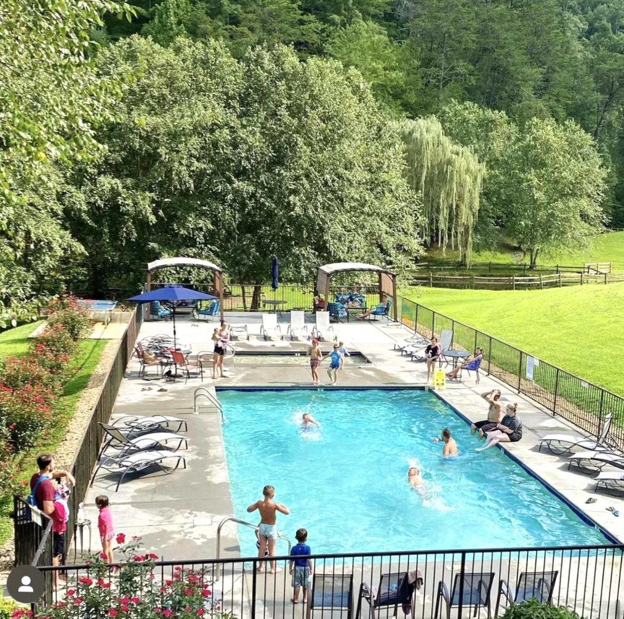 Horseshoe Hideaway Sevierville Kültér fotó